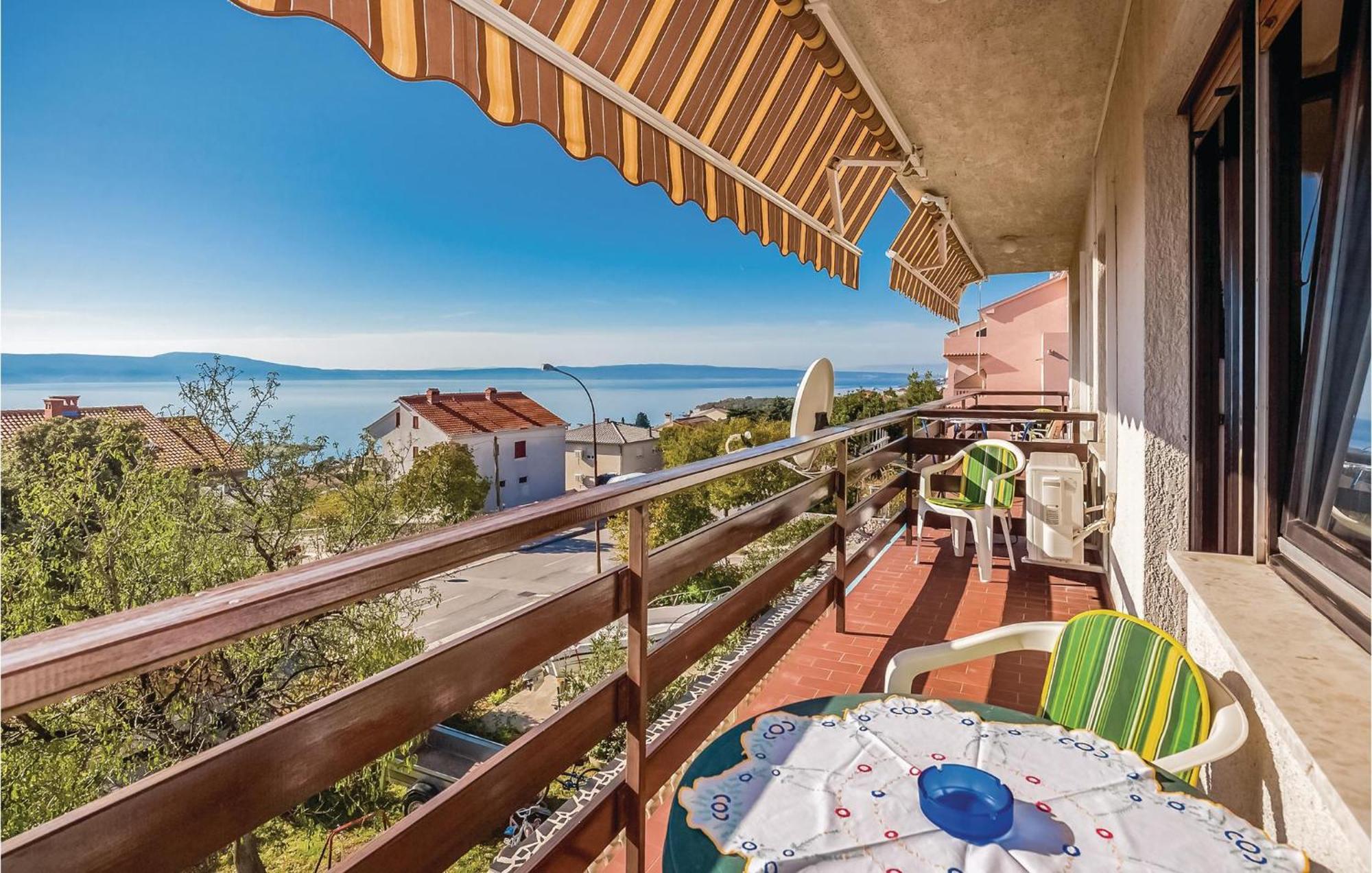 Stunning Apartment In Novi Vinodolski With Wifi Exteriér fotografie