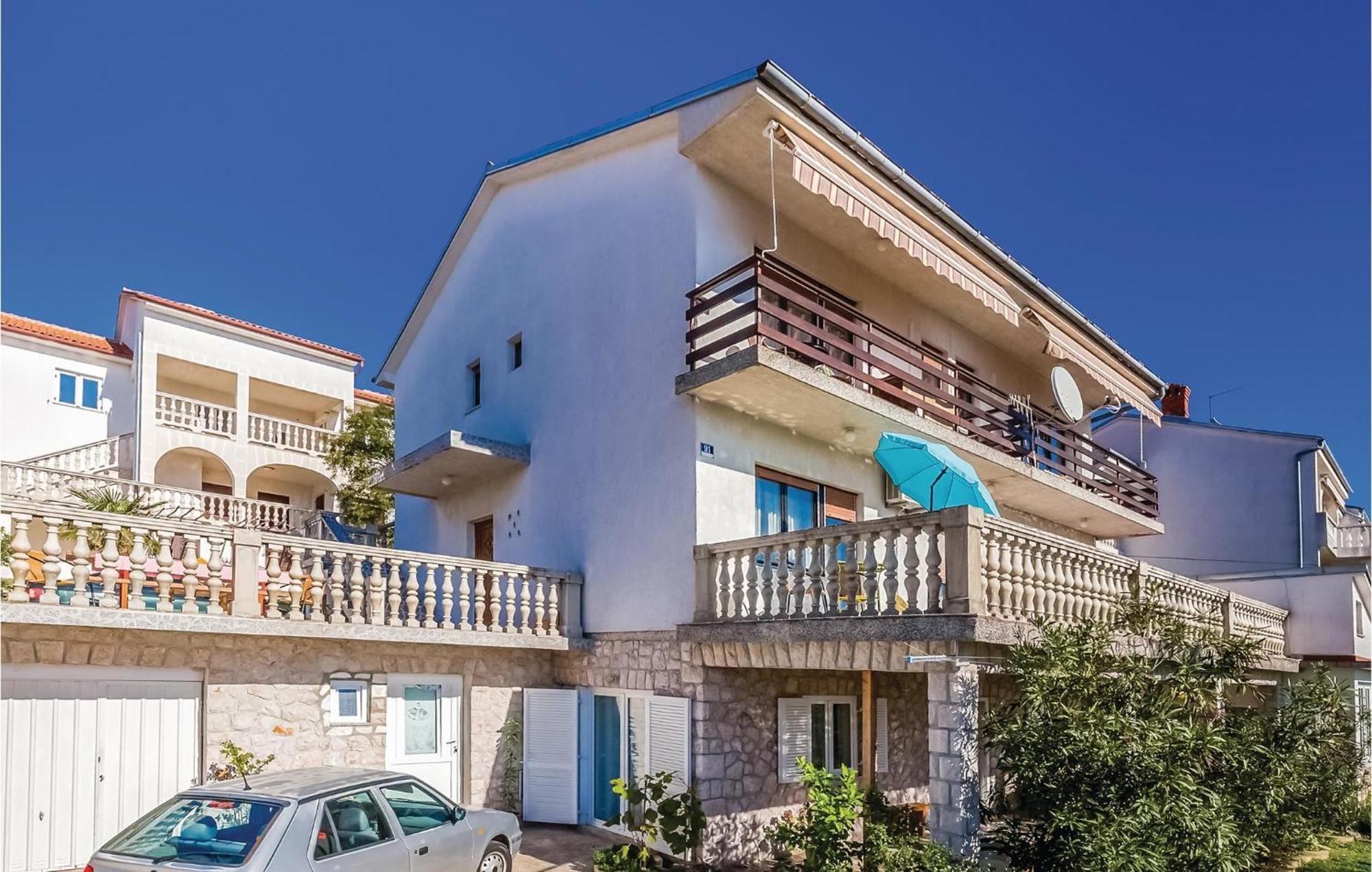 Stunning Apartment In Novi Vinodolski With Wifi Exteriér fotografie